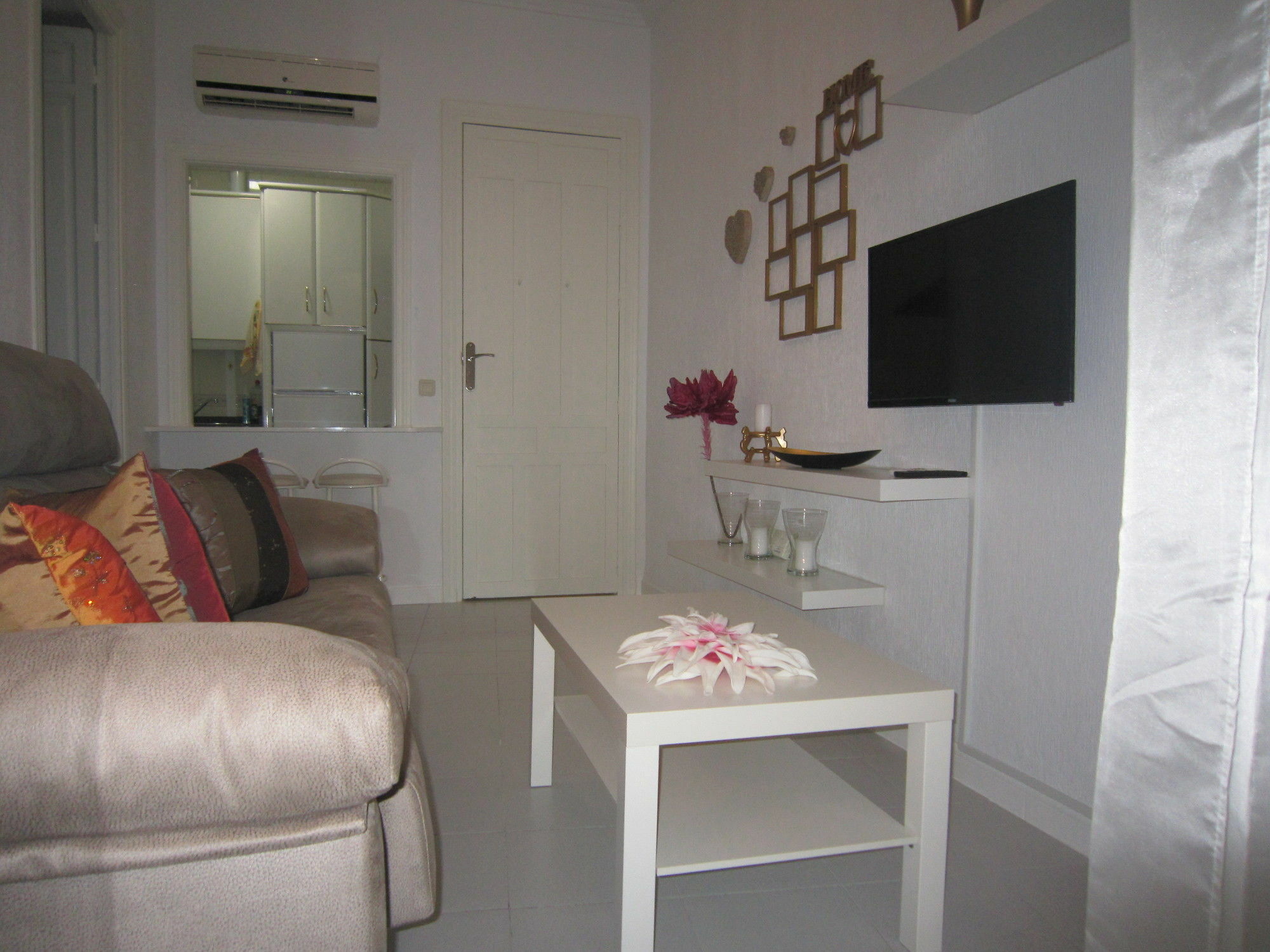 Bromham Apartment Σεβίλλη Εξωτερικό φωτογραφία